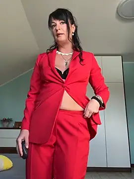 CherryCherry03 online show from 04/24/26, 09:23