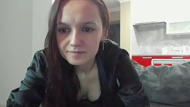 OliviaMuur online show from 01/14/26, 05:35