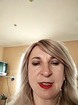 AhlyssaLove1155 online show from 05/12/26, 09:17