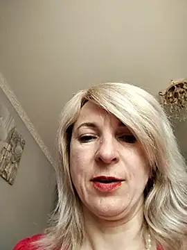 AhlyssaLove1155 online show from 06/20/26, 03:59