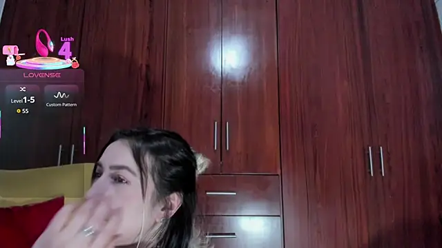 carly grasso online show from 11/04/25, 03:49