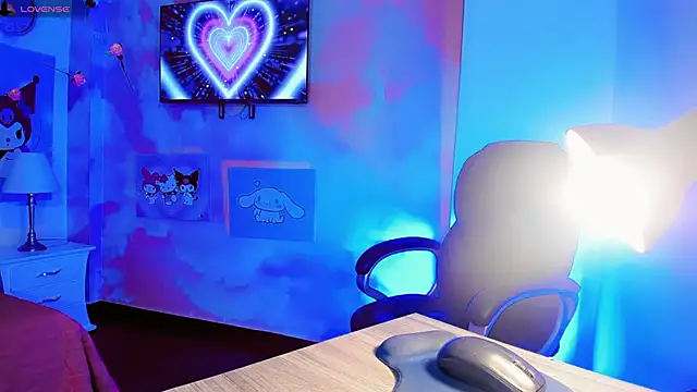 Snapshot of Melany_Alejandra chatting on 02/25/26, 05:17 Melany Alejandra online show from 02/25/26, 05:17