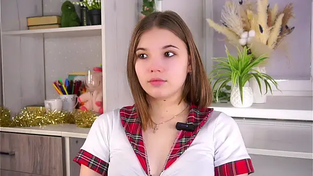 Snapshot of SolBurri chatting on 01/13/26, 01:11 SolBurri online show from 01/13/26, 01:11