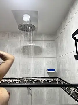 Snapshot of Estefania_Velez chatting on 03/10/26, 06:02 Estefania Velez online show from 03/10/26, 06:02