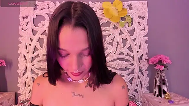 loraineblake online show from 01/17/26, 01:38