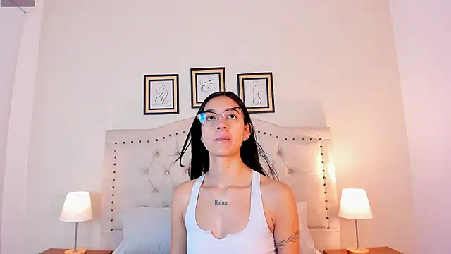 Snapshot of sara_stonems chatting on 01/19/26, 12:20 sara stonems online show from 01/19/26, 12:20