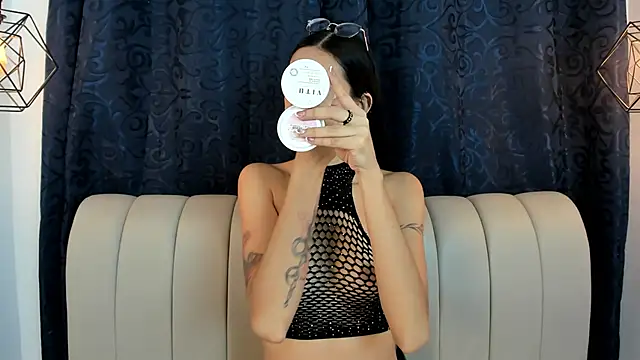 Snapshot of sara_stonems chatting on 02/23/26, 12:24 sara stonems online show from 02/23/26, 12:24