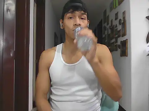 Snapshot of Patrick3_5556 chatting on 04/11/26, 12:09 Patrick3 5556 online show from 04/11/26, 12:09