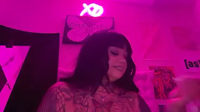 Snapshot of Itsonlyvirgo chatting on 02/02/26, 04:33 Itsonlyvirgo online show from 02/02/26, 04:33