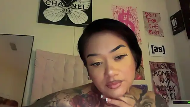 Snapshot of Itsonlyvirgo chatting on 03/23/26, 07:45 Itsonlyvirgo online show from 03/23/26, 07:45