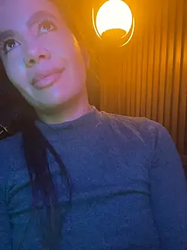 Snapshot of ValentinaEliot chatting on 02/13/26, 11:39 ValentinaEliot online show from 02/13/26, 11:39