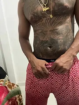 Snapshot of Chris5988 chatting on 04/02/26, 01:58 Chris5988 online show from 04/02/26, 01:58