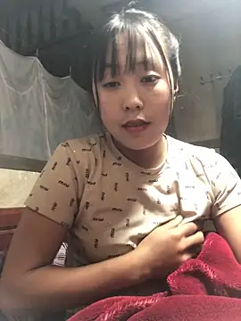 Snapshot of bae-asian chatting on 12/14/25, 01:05 bae-asian online show from 12/14/25, 01:05