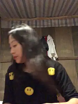 Snapshot of bae-asian chatting on 03/29/26, 10:37 bae-asian online show from 03/29/26, 10:37