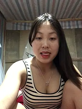 Snapshot of bae-asian chatting on 04/10/26, 10:03 bae-asian online show from 04/10/26, 10:03