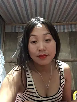 Snapshot of bae-asian chatting on 04/12/26, 10:37 bae-asian online show from 04/12/26, 10:37