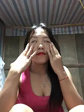 Snapshot of bae-asian chatting on 04/19/26, 10:23 bae-asian online show from 04/19/26, 10:23