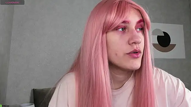 Snapshot of Nedzumi_Sato chatting on 12/17/25, 01:22 Nedzumi Sato online show from 12/17/25, 01:22