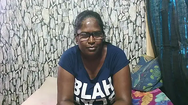 Snapshot of Exotic_indian95 chatting on 01/18/26, 06:17 Exotic indian95 online show from 01/18/26, 06:17