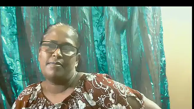 Snapshot of Exotic_indian95 chatting on 02/05/26, 05:34 Exotic indian95 online show from 02/05/26, 05:34