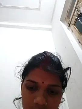 SEEMABABY12 online show from 12/19/25, 03:30