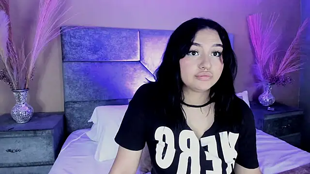 NaomySakura online show from 04/26/26, 08:39