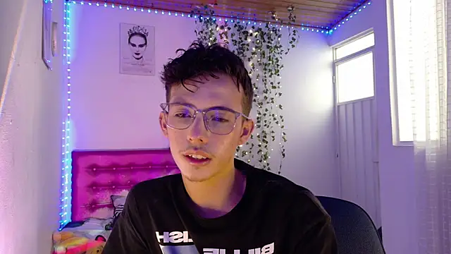 Dani Dancer online show from 04/30/26, 08:37