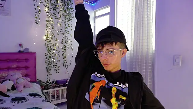 Dani Dancer online show from 05/01/26, 06:56