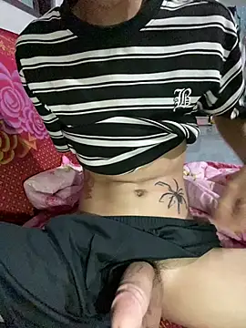 Snapshot of DucMinh_2k chatting on 02/23/26, 02:03 DucMinh 2k online show from 02/23/26, 02:03