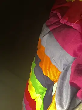 Lylyk2 online show from 12/13/25, 07:53