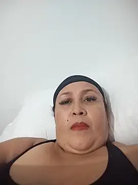 Nini Love  online show from 02/07/26, 12:25