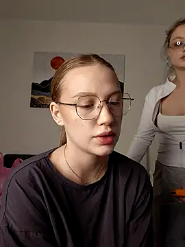 findwayout online show from 04/24/26, 01:13