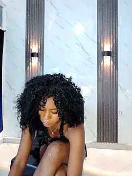 Snapshot of CaramelDesire chatting on 04/21/26, 12:45 CaramelDesire online show from 04/21/26, 12:45