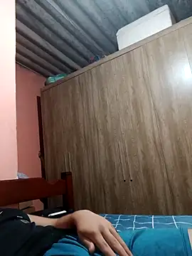 Snapshot of AVALIAminhaPika chatting on 03/04/26, 08:37 AVALIAminhaPika online show from 03/04/26, 08:37