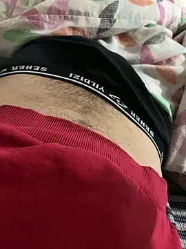 Snapshot of Wilddadycum4u chatting on 12/14/25, 07:07 Wilddadycum4u online show from 12/14/25, 07:07