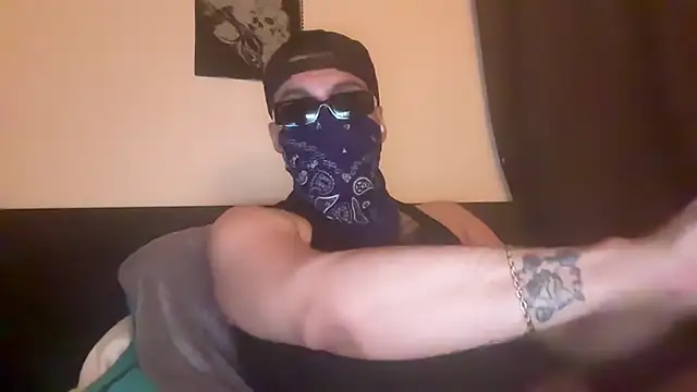 Snapshot of angelblanco chatting on 03/16/26, 02:06 angelblanco online show from 03/16/26, 02:06