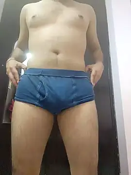 Snapshot of rahuloves chatting on 02/21/26, 12:39 rahuloves online show from 02/21/26, 12:39