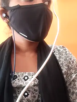 vivi sexe online show from 02/09/26, 09:35