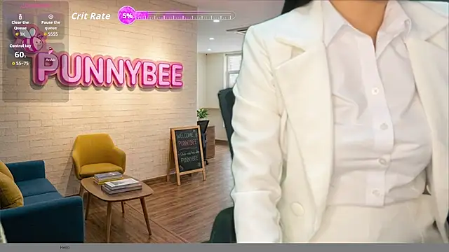 Snapshot of Punnybee chatting on 07/10/26, 12:30 Punnybee online show from 07/10/26, 12:30