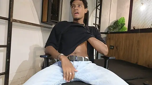 Snapshot of sweet__ethan chatting on 12/15/25, 03:22 sweet ethan online show from 12/15/25, 03:22