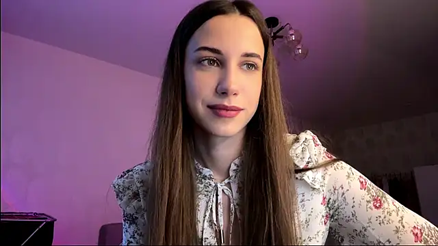 Snapshot of ChristianaLopze chatting on 12/15/25, 03:38 ChristianaLopze online show from 12/15/25, 03:38