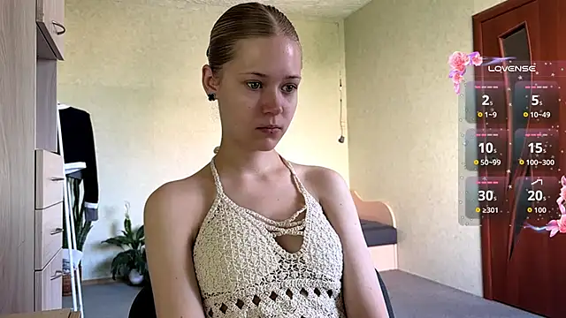 ZaidaSchwarten online show from 06/29/26, 05:14