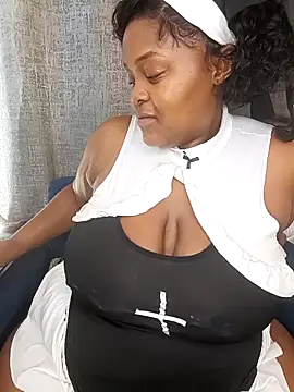 ChoklitBerryXX online show from 05/03/26, 07:14