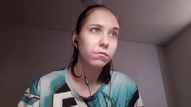 Snapshot of Annette_meow1 chatting on 01/19/26, 06:17 Annette meow1 online show from 01/19/26, 06:17