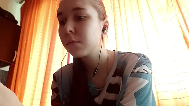 Snapshot of Annette_meow1 chatting on 02/05/26, 11:15 Annette meow1 online show from 02/05/26, 11:15