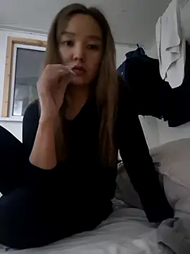 SherrylShaw online show from 12/14/25, 04:01