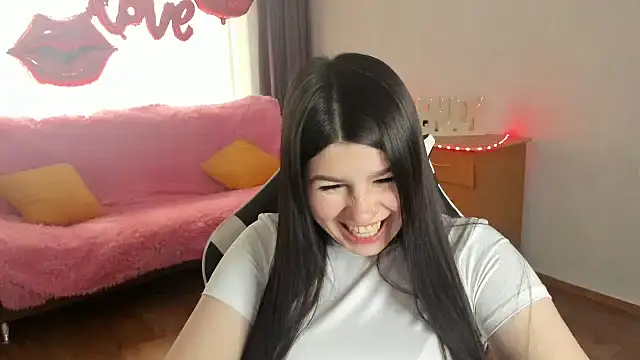 KisaModel online show from 04/25/26, 04:59