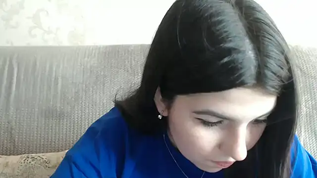 Snapshot of KisaModel chatting on 06/16/26, 01:36 KisaModel online show from 06/16/26, 01:36