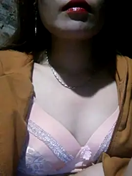 yana-zz online show from 04/26/26, 03:32