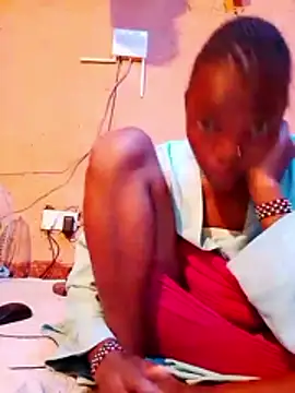 Snapshot of SEXY-NAIMA chatting on 02/11/26, 04:17 SEXY-NAIMA online show from 02/11/26, 04:17